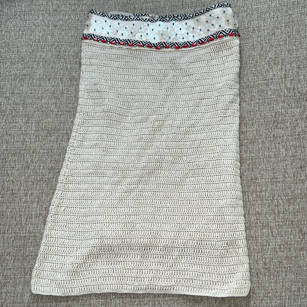 XS Tory Burch Knitted Skirt With Floral Beading.